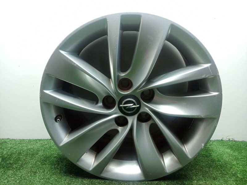 Recambio de llanta para opel insignia a (g09) 1.6 cdti (68) referencia OEM IAM  18´´PULGADAS LLANTAS - LLANTA
