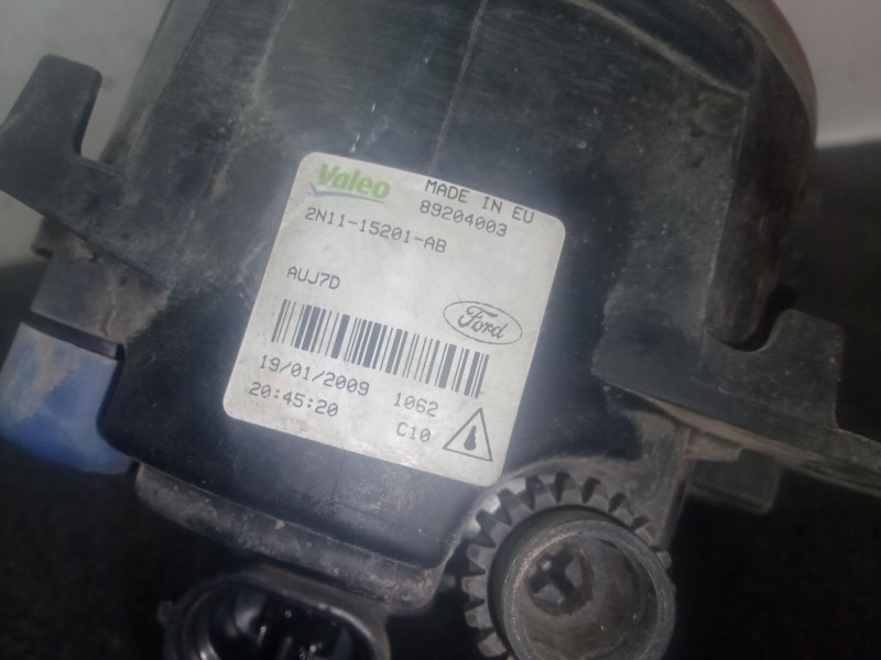 Recambio de faro antiniebla izquierdo para ford fiesta vi (cb1, ccn) 1.6 tdci referencia OEM IAM 89204003 - 2N1115201AB  VALEO