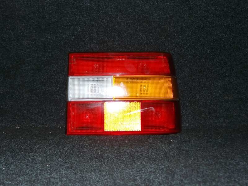 Recambio de piloto trasero derecho para volvo serie 850 2.5 20v cat referencia OEM IAM  91-93 EXTERIOR
