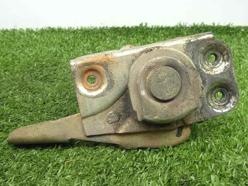 Recambio de cerradura puerta delantera izquierda para seat 600 600 d referencia OEM IAM   