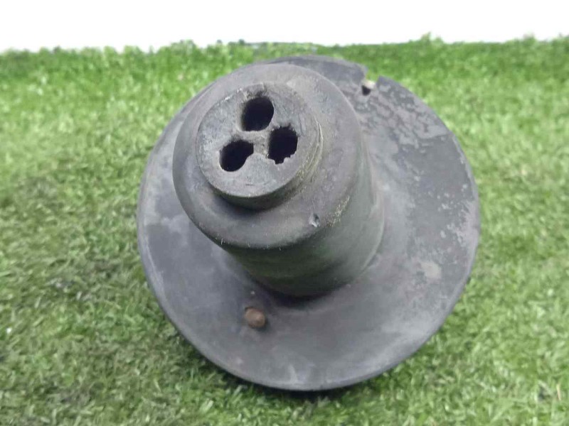 Recambio de piloto delantero derecho para seat 600 600 d referencia OEM IAM   