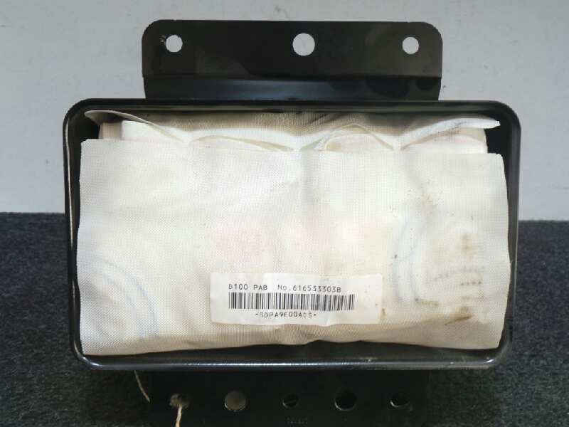 Recambio de airbag delantero derecho para ssangyong kyron 2.0 referencia OEM IAM 8621009003-616533303B  