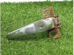 Recambio de maneta exterior porton para seat 600 600 d referencia OEM IAM  MANETA.CAPOT 