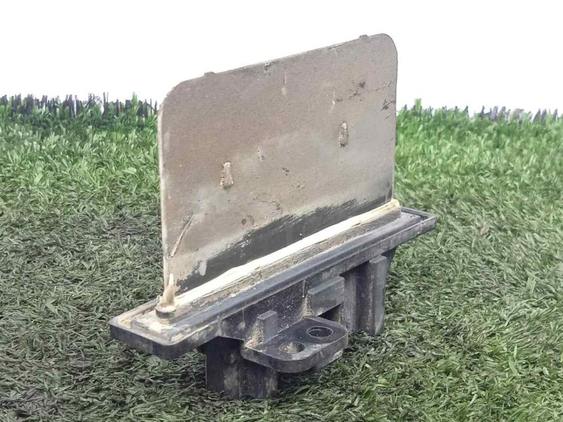 Recambio de resistencia calefaccion para nissan cabstar - e 3.0 td 110 referencia OEM IAM 271500T300  