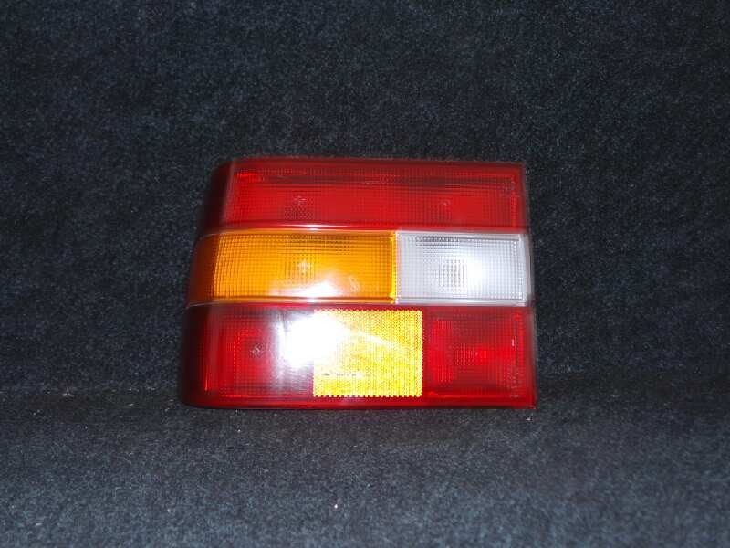 Recambio de piloto trasero izquierdo para volvo serie 850 2.5 20v cat referencia OEM IAM  91-93 EXTERIOR