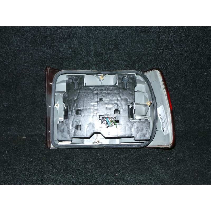 Recambio de piloto trasero izquierdo para volvo serie 850 2.5 20v cat referencia OEM IAM  91-93 EXTERIOR