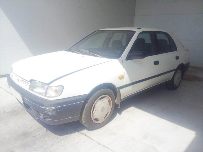 nissan sunny iii hatchback (n14) del año 1994