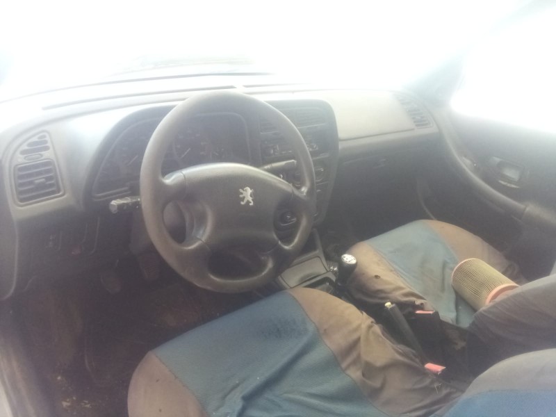 peugeot 306 (7b, n3, n5) del año 2001