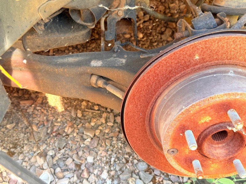 Recambio de mangueta trasera derecha para jeep patriot 2.0 crd cat referencia OEM IAM   