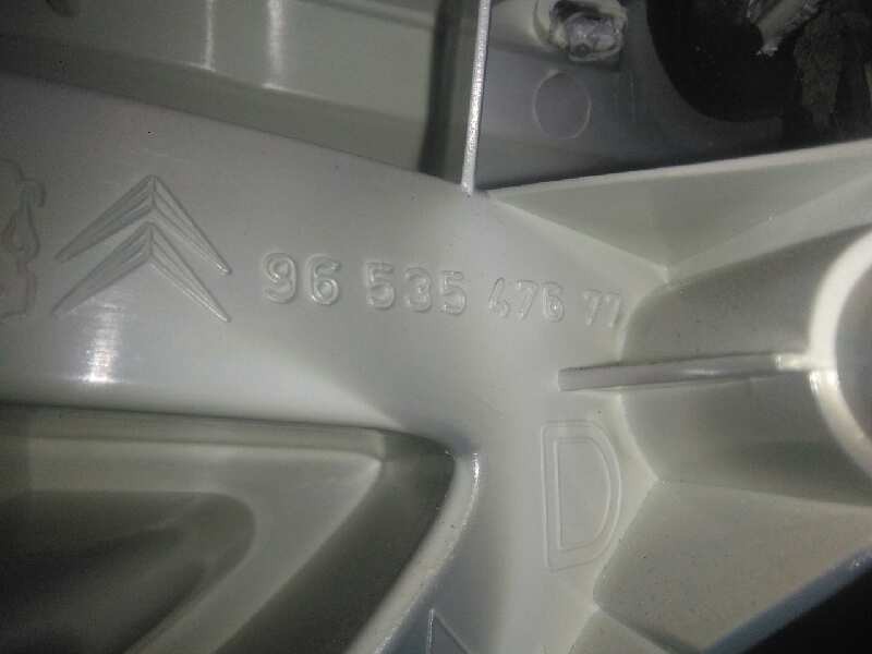 Recambio de piloto trasero derecho interior para citroën c4 picasso 2.0 hdi fap cat (rhr / dw10bted4) referencia OEM IAM 9653547