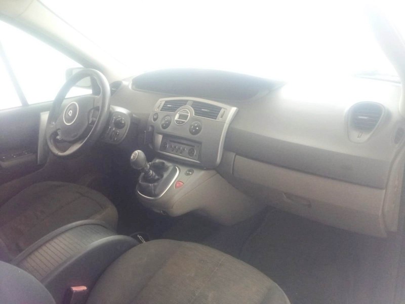 renault grand scénic ii (jm0/1_) del año 2008
