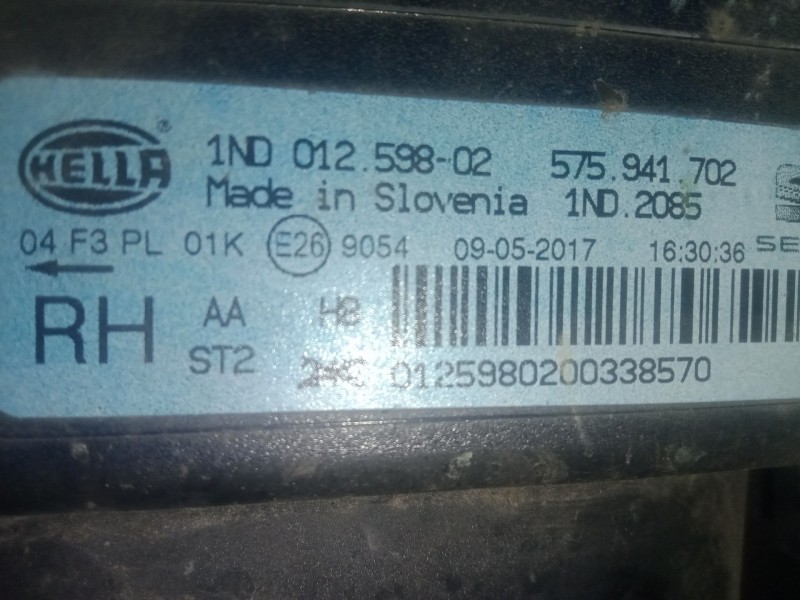 Recambio de faro antiniebla derecho para seat leon st (5f8) 1.6 tdi referencia OEM IAM 1ND01259802 - 575941702  