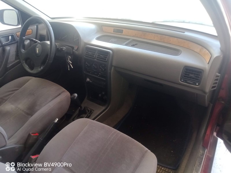 rover 200 ii hatchback (xw) del año 1992