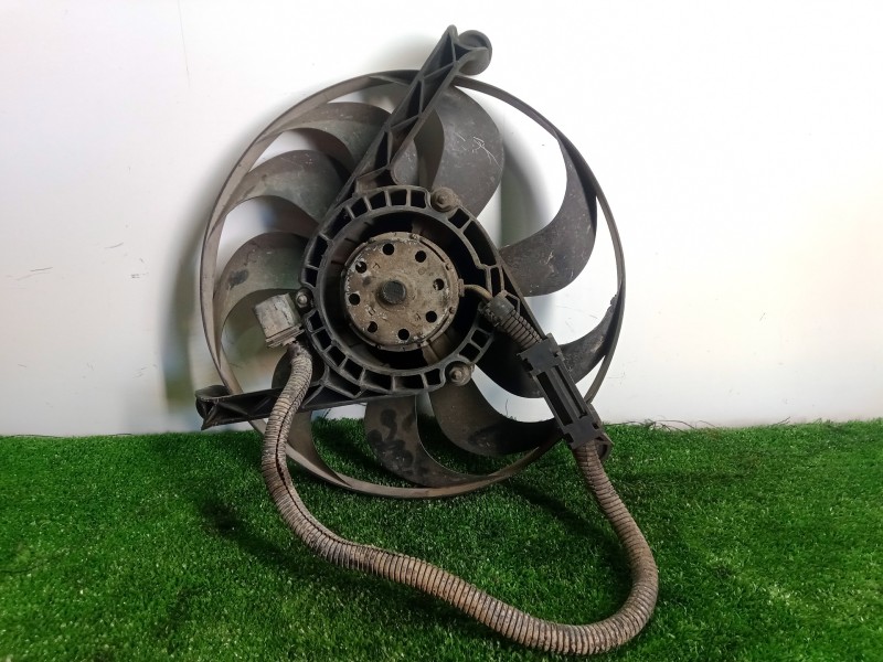 Recambio de electroventilador radiador aire acondicionado para seat leon (1m1) 1.9 tdi referencia OEM IAM 1355D2355  
