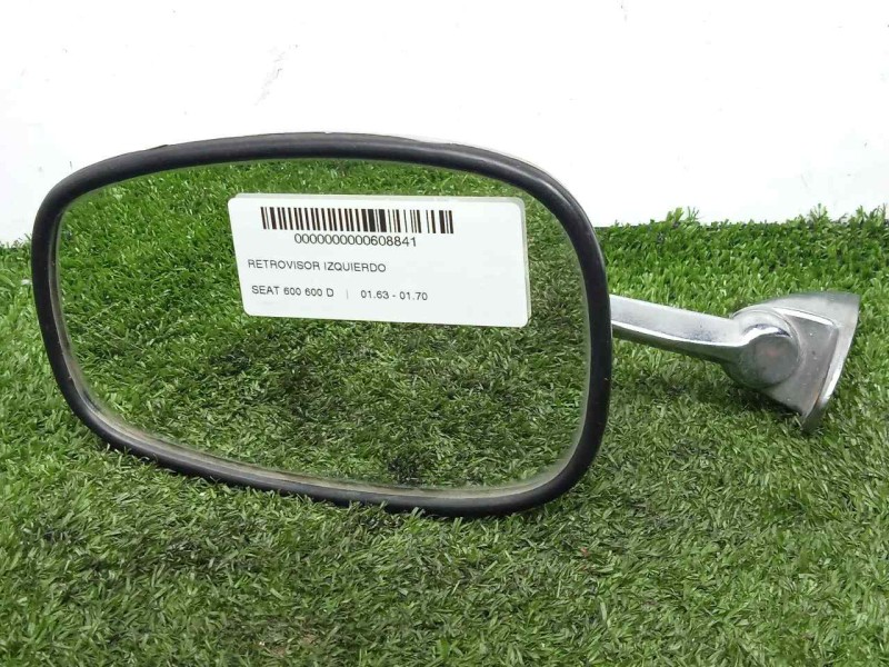 Recambio de retrovisor izquierdo para seat 600 600 d referencia OEM IAM  MANUAL CROMADO
