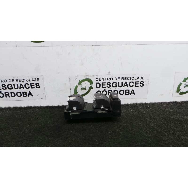 Recambio de mando elevalunas delantero izquierdo para audi a8 (4e2) 4.2 quattro referencia OEM IAM 4E0959851 4.BOTONES 