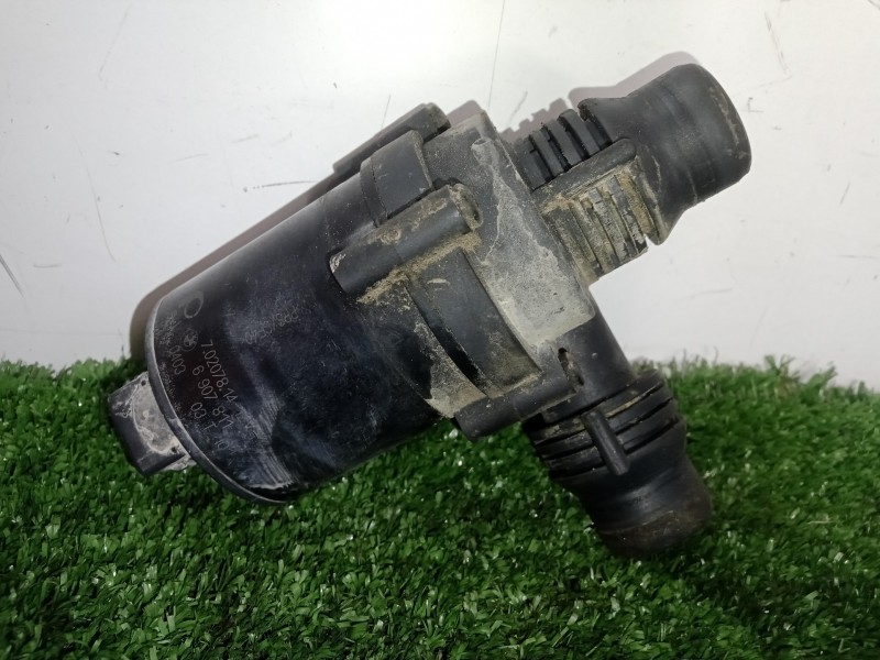 Recambio de bomba agua para bmw x5 (e53) 3.0 24v turbodiesel cat referencia OEM IAM 70207814 - 6907811  