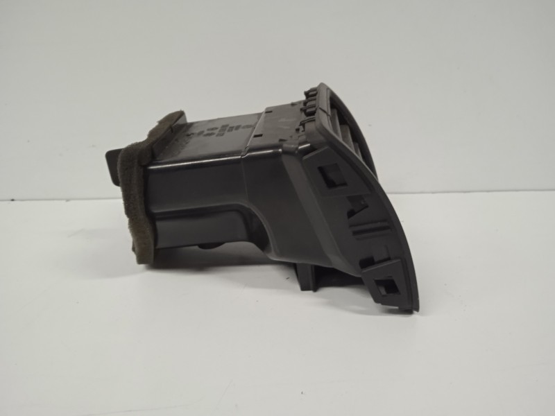 Recambio de rejilla aireadora para volkswagen jetta (1k2) 1.9 tdi referencia OEM IAM 1K0819709 - 1K0819703  