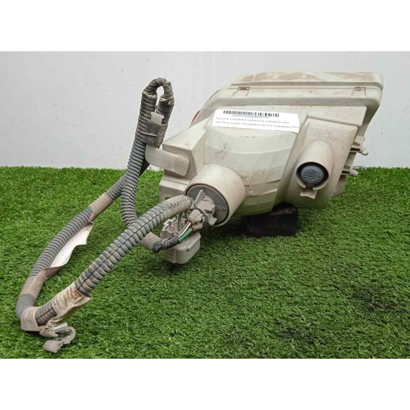 Recambio de piloto trasero derecho paragolpes para toyota land cruiser (j15) 3.0 turbodiesel cat referencia OEM IAM 8158160240-8