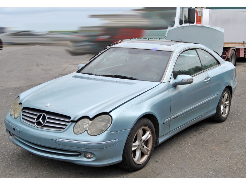mercedes-benz clk (c209) del año 2003