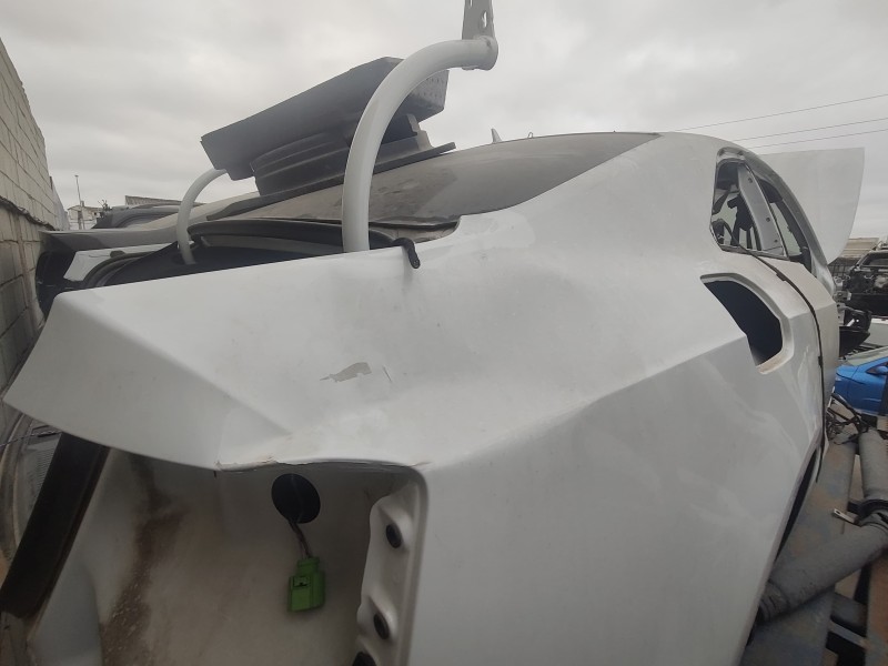 Recambio de aletin trasero derecho para audi a5 coupe (8t) 2.0 tdi referencia OEM IAM   CON DESPERFECTOS