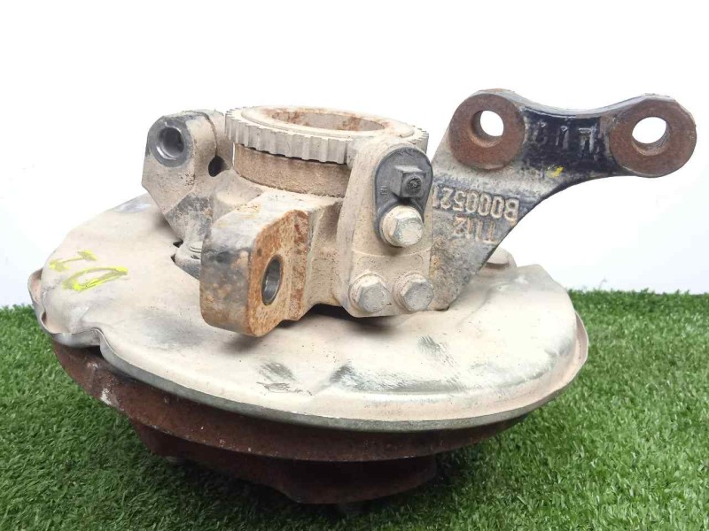 Recambio de mangueta delantera izquierda para piaggio (vespa) porter tipper 1.2 diesel referencia OEM IAM   