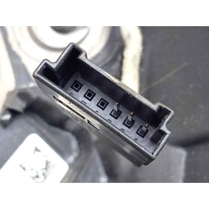 Recambio de volante para audi a6 berlina (4f2) 3.0 v6 24v tdi referencia OEM IAM 4F0419091B1KT-61680000A-61678340800 CUERO CON.M