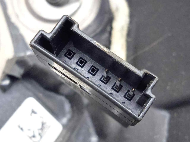 Recambio de volante para audi a6 berlina (4f2) 3.0 v6 24v tdi referencia OEM IAM 4F0419091B1KT-61680000A-61678340800 CUERO CON.M