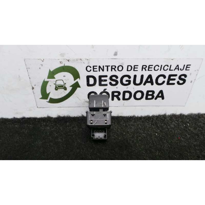 Recambio de mando elevalunas delantero derecho para audi a8 (4e2) 4.2 quattro referencia OEM IAM 4E0959855  