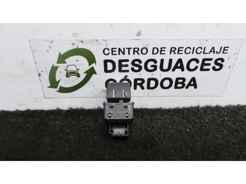 Recambio de mando elevalunas delantero derecho para audi a8 (4e2) 4.2 quattro referencia OEM IAM 4E0959855  
