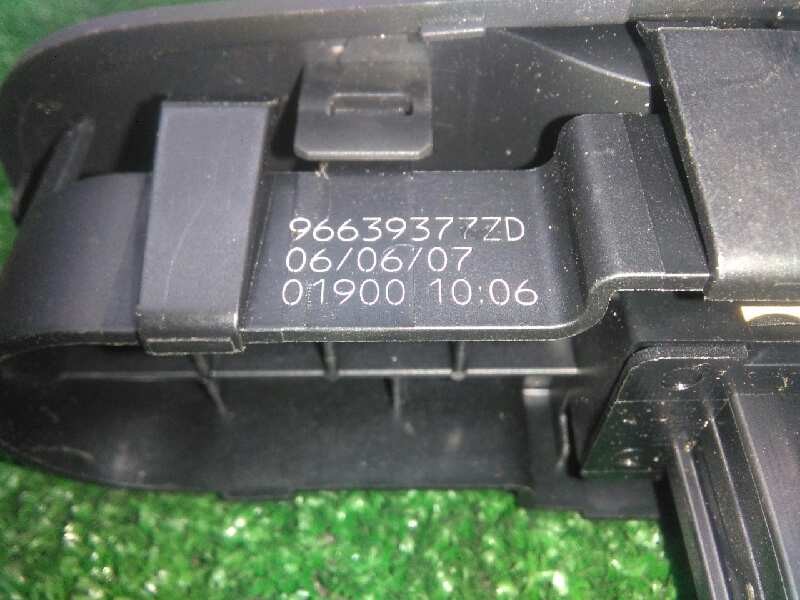 Recambio de mando elevalunas delantero derecho para citroën c4 picasso 2.0 hdi fap cat (rhr / dw10bted4) referencia OEM IAM 9663