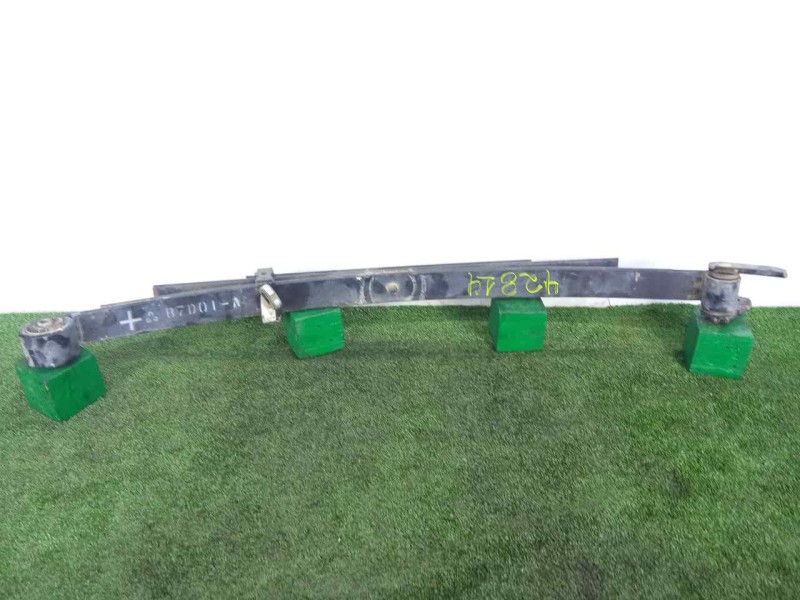 Recambio de ballesta trasera para piaggio (vespa) porter pick - up 1.3 g referencia OEM IAM  L1025MM 4.HOJAS