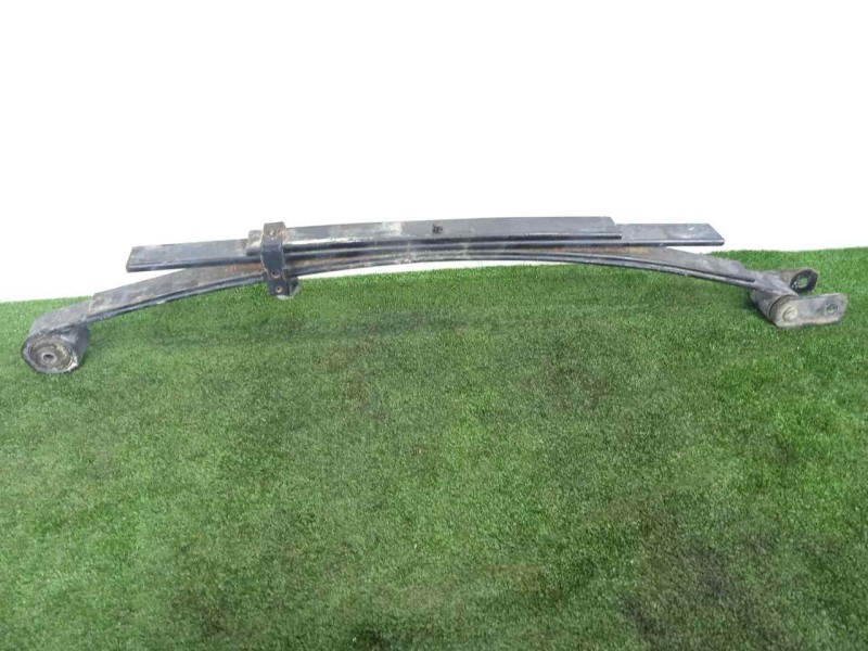 Recambio de ballesta trasera para piaggio (vespa) porter pick - up 1.3 g referencia OEM IAM  L1025MM 4.HOJAS