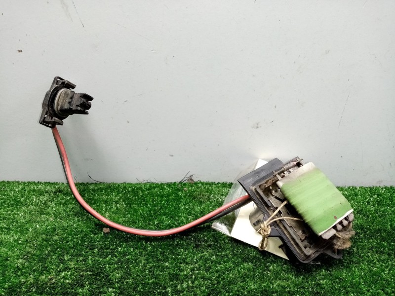 Recambio de resistencia calefaccion para renault clio ii fase ii (b/cb0) 1.4 16v referencia OEM IAM SIN REFERENCIA  