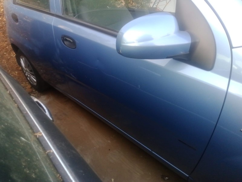 Recambio de puerta delantera derecha para daewoo kalos (klas) 1.4 16v referencia OEM IAM   