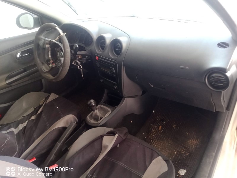 seat ibiza iii (6l1) del año 2004