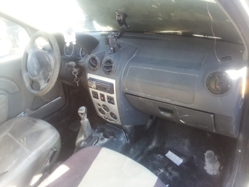 dacia logan (ls_) del año 2006