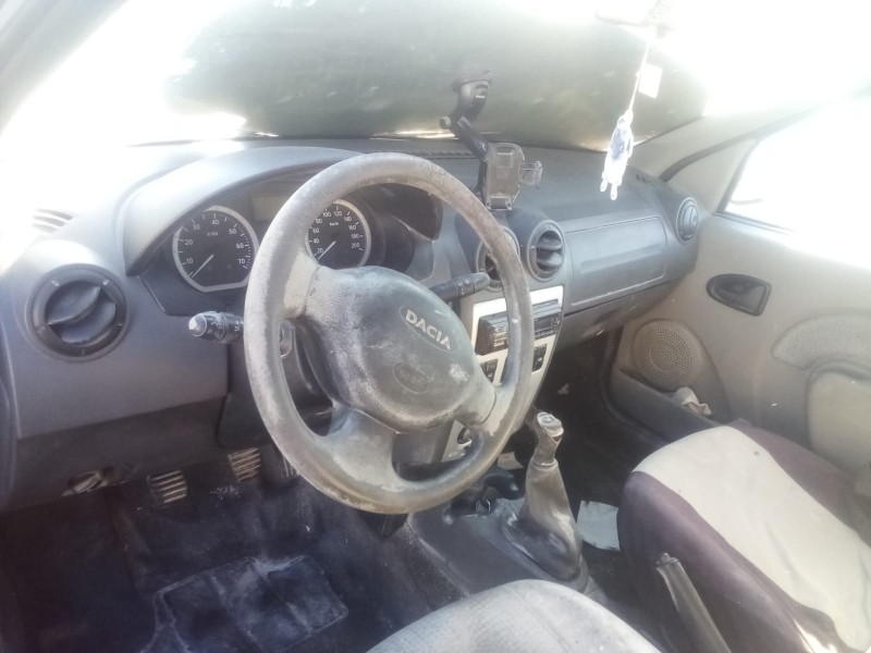 dacia logan (ls_) del año 2006