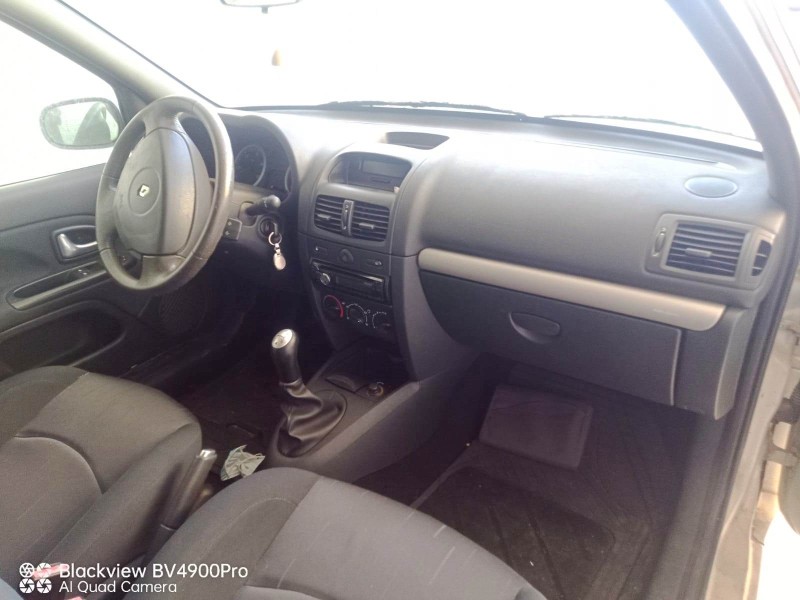 renault clio ii (bb_, cb_) del año 2004