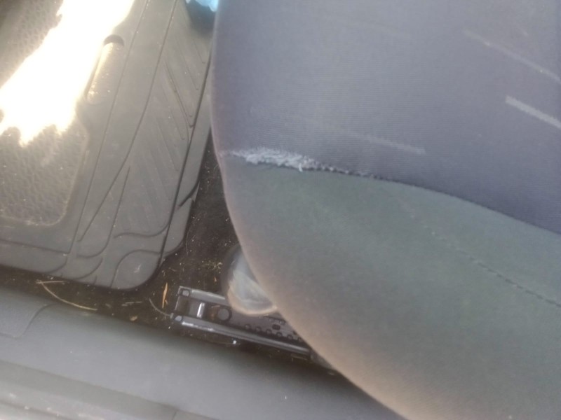 Recambio de asiento delantero izquierdo para renault clio ii (bb_, cb_) 1.5 dci referencia OEM IAM   