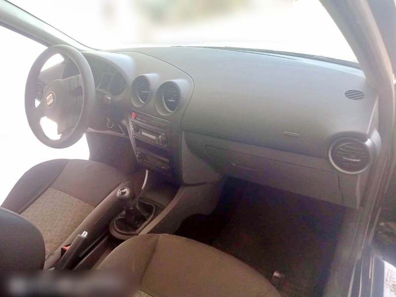 seat cordoba (6l2) del año 2006