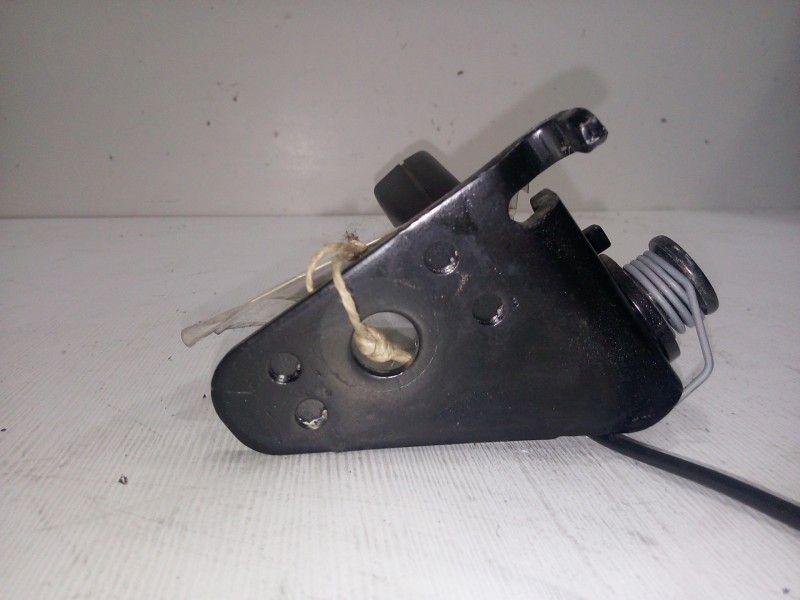 Recambio de enganche cinturon trasero derecho para citroën c5 berlina 1.6 hdi fap referencia OEM IAM 96561758XT-33059603  2.CABL