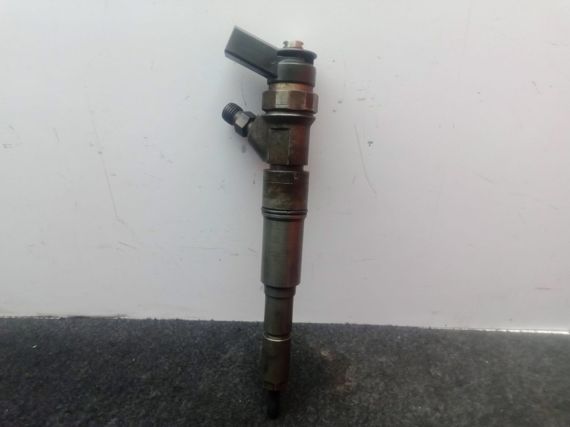 Recambio de inyector para bmw 3 touring (e46) 320 d referencia OEM IAM 0445110080 2 PINES 