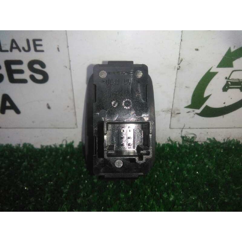 Recambio de mando elevalunas trasero izquierdo para citroën c4 picasso 2.0 hdi fap cat (rhr / dw10bted4) referencia OEM IAM 9663