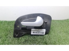 Recambio de maneta interior delantera derecha para opel corsa c 1.3 16v cdti cat (z 13 dt / ln9) referencia OEM IAM 066202  