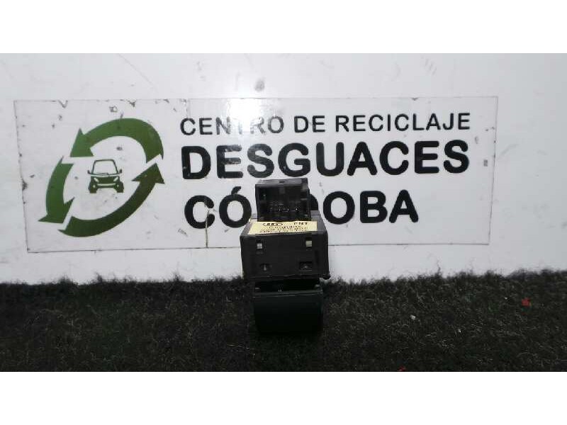 Recambio de mando elevalunas trasero izquierdo para audi a8 (4e2) 4.2 quattro referencia OEM IAM 4E0959855  