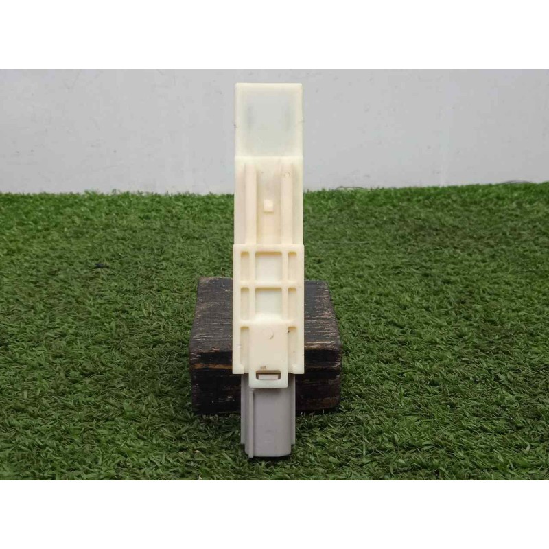 Recambio de modulo electronico para toyota land cruiser (j15) 3.0 turbodiesel cat referencia OEM IAM E38121000674  