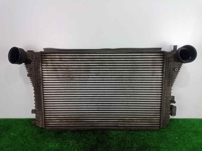 Recambio de intercooler para volkswagen golf v berlina (1k1) 1.9 tdi referencia OEM IAM 1K0145803L 625X420X32 ALUMINIO