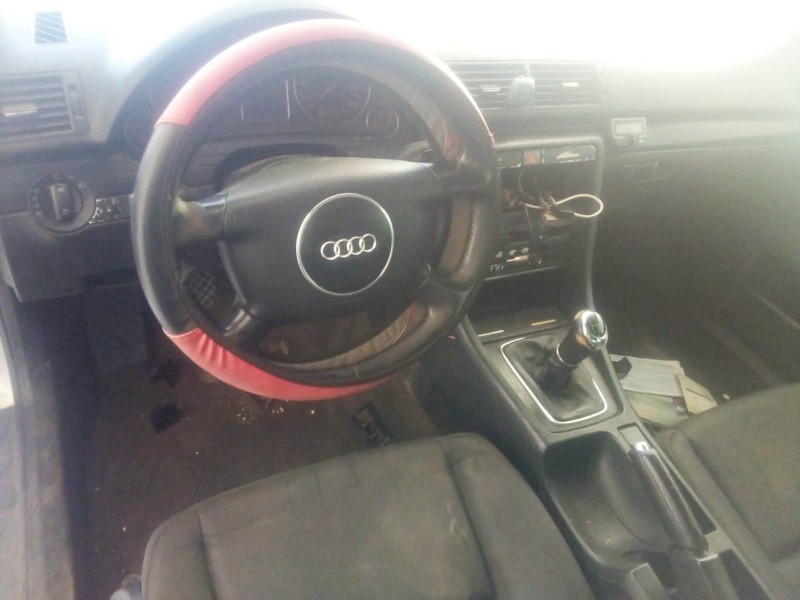 audi a4 b6 (8e2) del año 2002