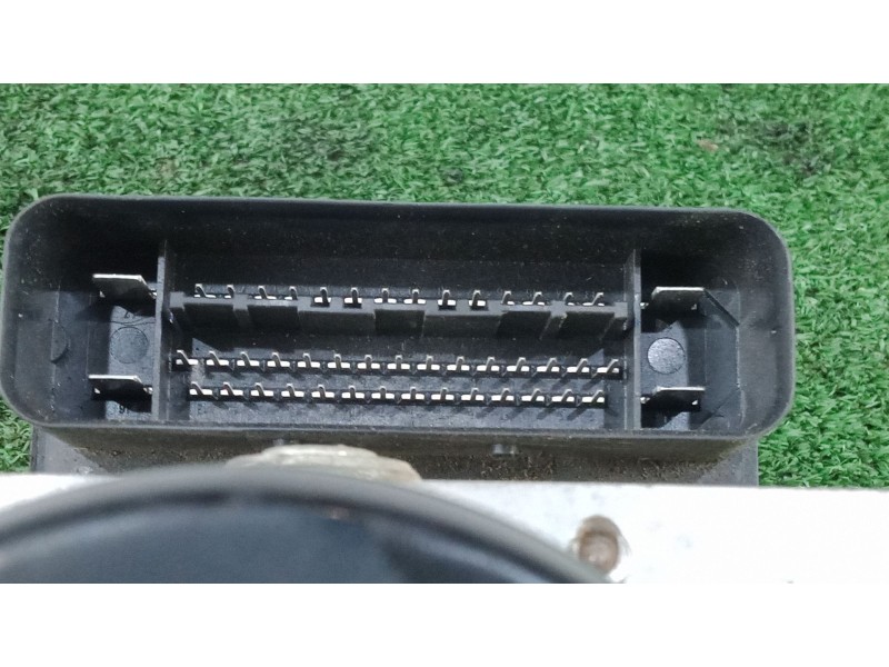 Recambio de abs para volvo s40 ii (544) 2.0 d referencia OEM IAM 30793903 - 10096004333 ATE 